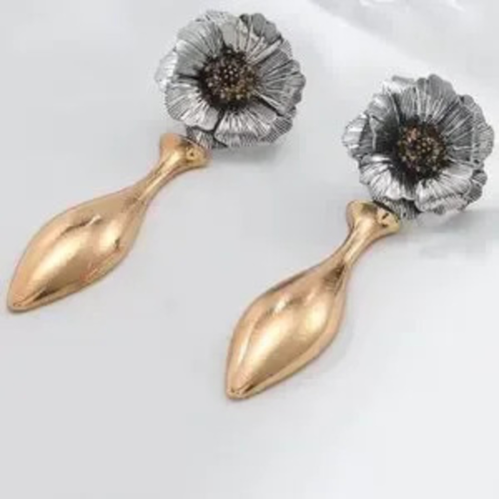Zara Two Tone Famous Floral Gold and Silver Floral Earrings